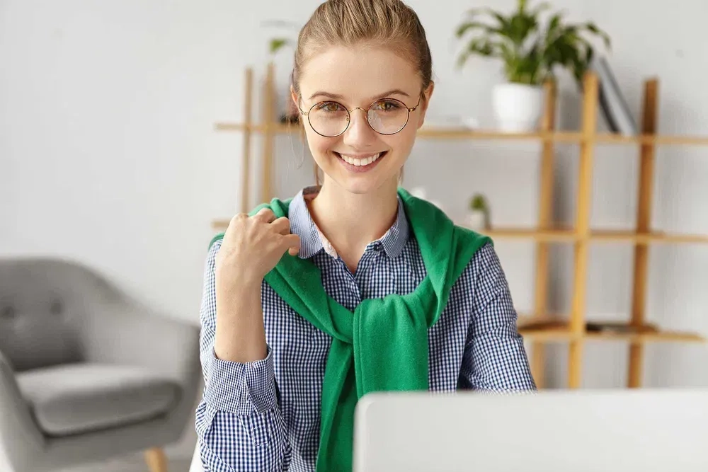 Живі підписники в Instagram щомісяця. Без ботів. Без накруток. - 150 €