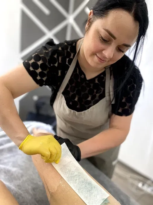 Курси шугарінг та воскова депіляція