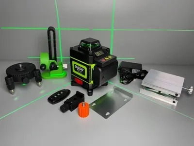 Нівелір лазерний 4D 16 ліній, повний комплект
