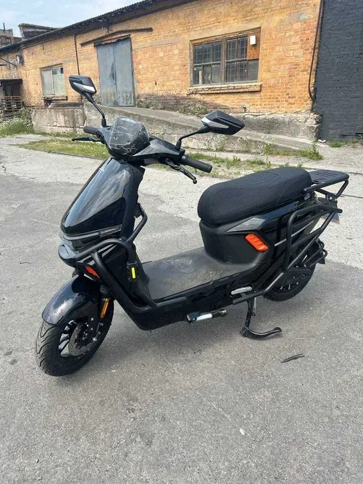 Новий електроскутер