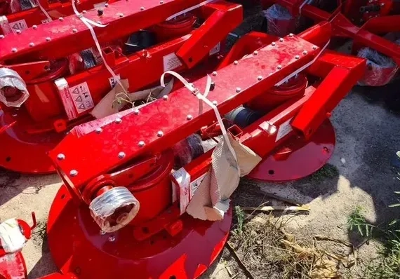 Косарка для поля: надійна та готова