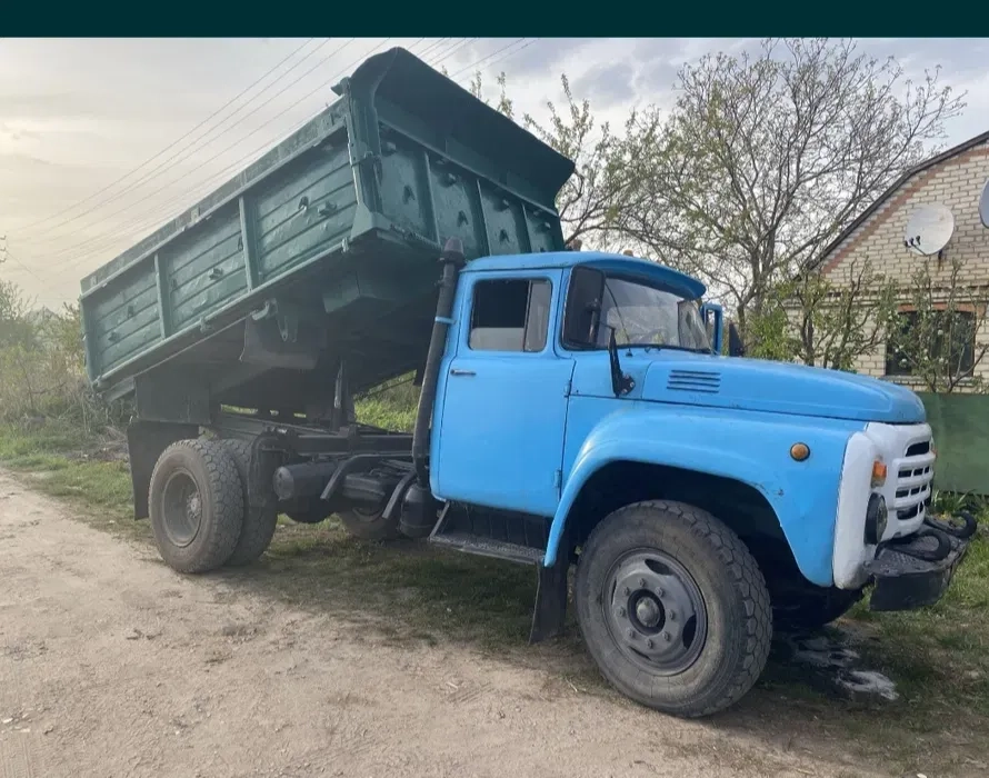 Вивезення будівельного сміття, мотлоху, старих меблів в Одесі ЗІЛ 6 тон