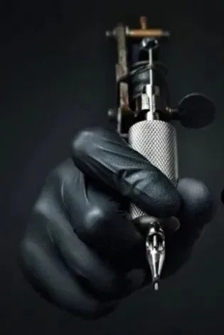 Тату, татуаж та міні-тату професійно з гарантією якості