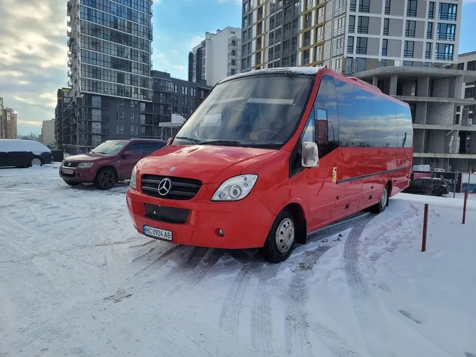 Пасажирські перевезення мікроавтобус