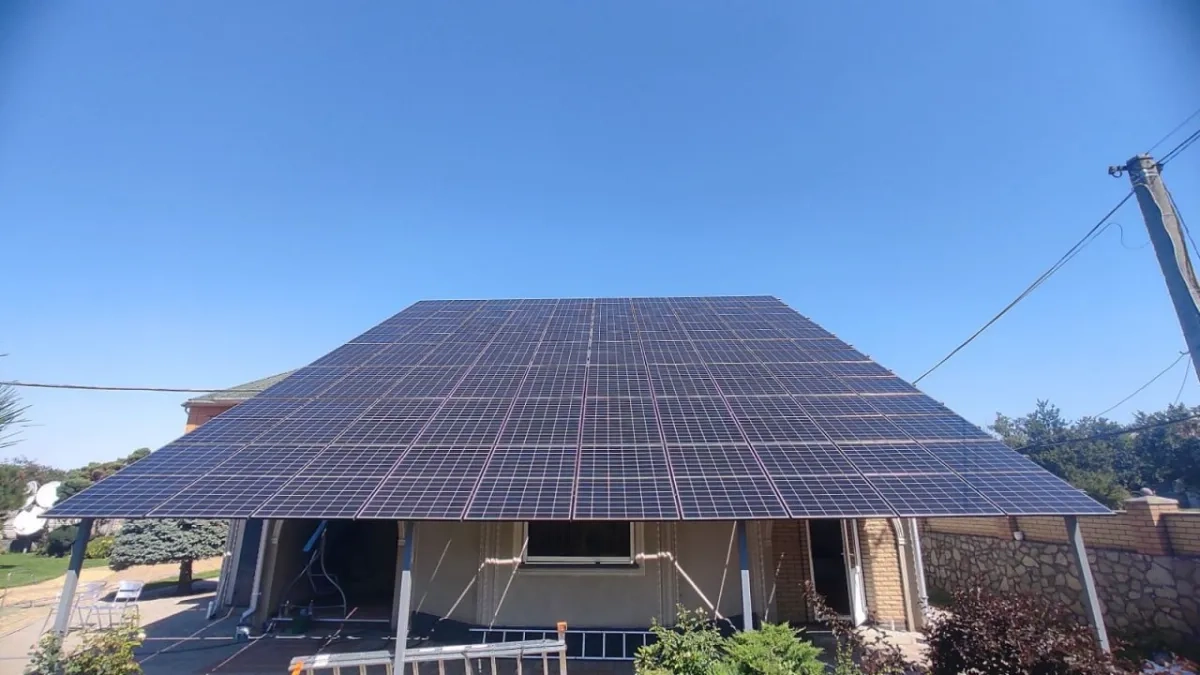 Установка сонячних електростанцій