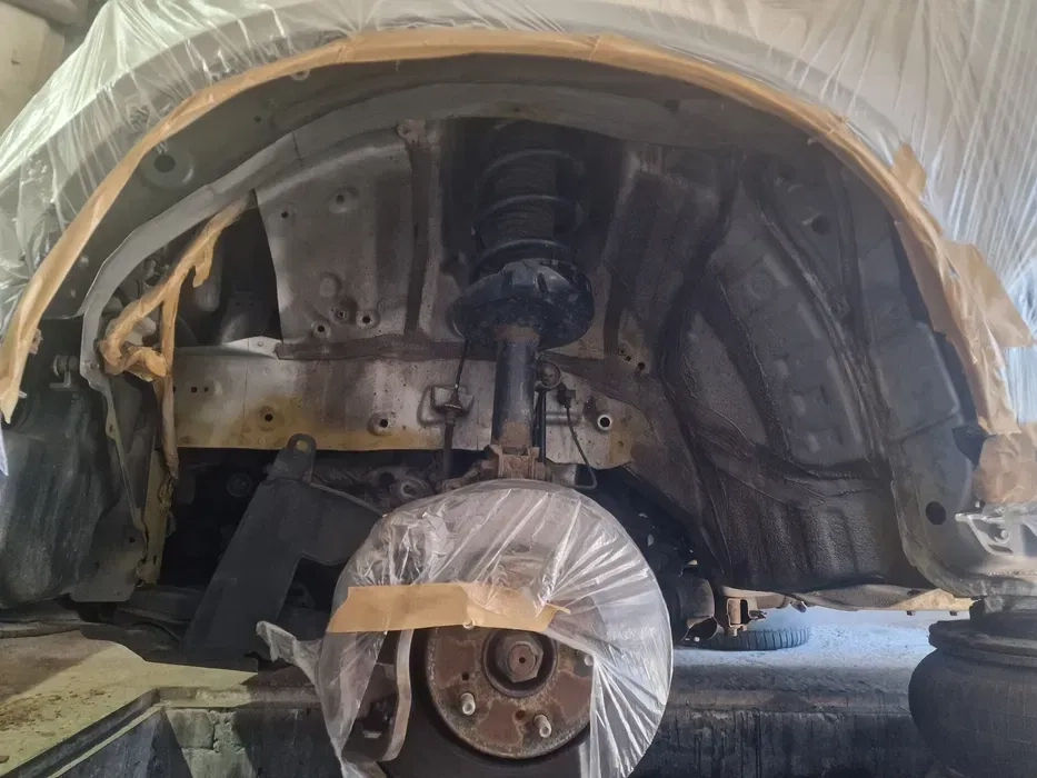 Антикорозійна обробка захист днища порогів піскоструменю