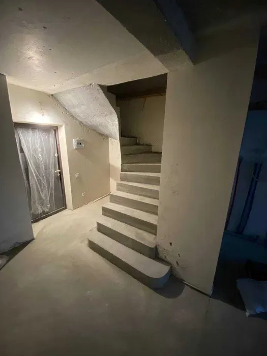 Бетонні соди. Виготовлення бетонних сходів. Бетонные лестницы. ЗВОНИТЕ