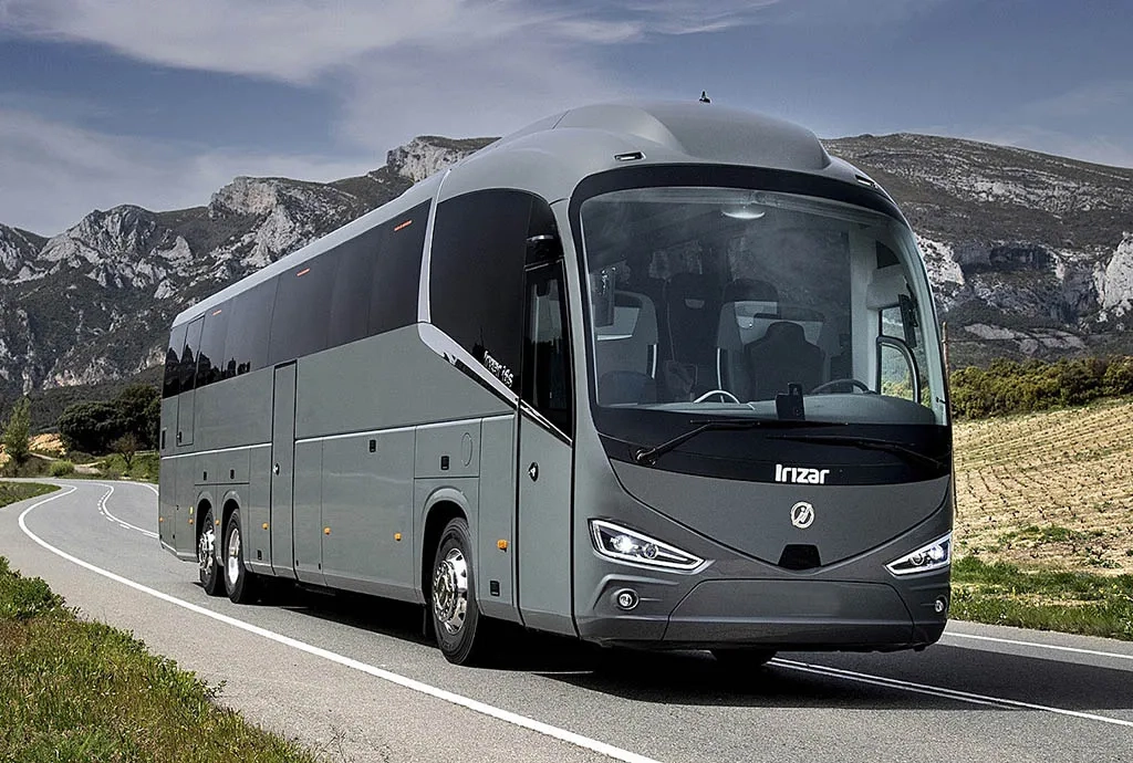 Автобус Volvo B10 на 50 місць. Комфортабельний!