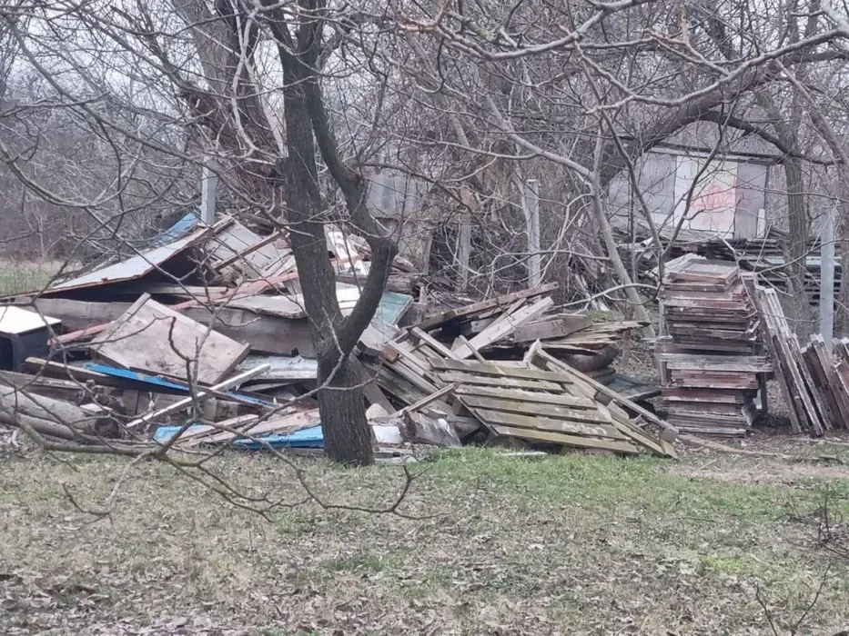 Вивіз сміття. Вивіз мотлоху