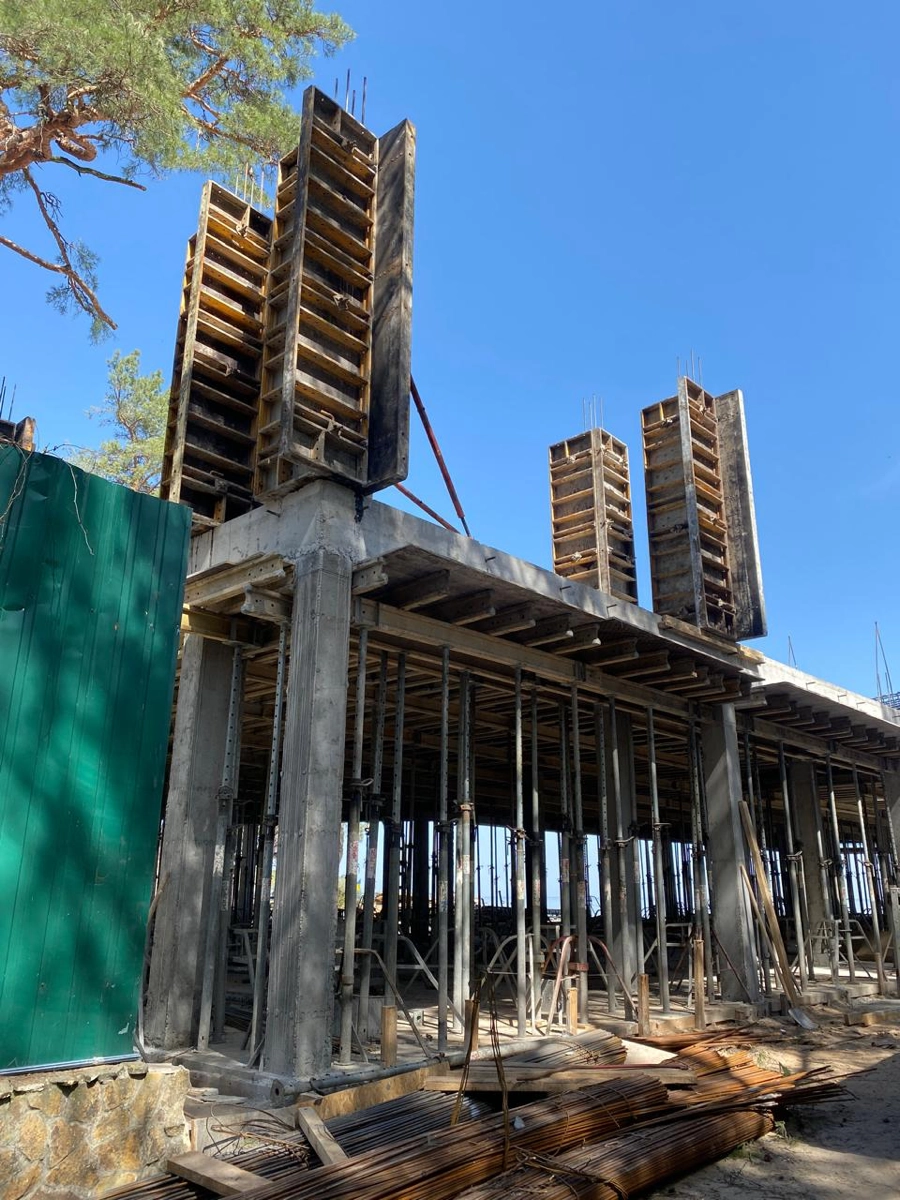 Вертикальна щитова опалубка