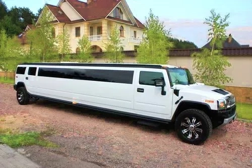 022 Лімузин на день народження Hummer H2 white