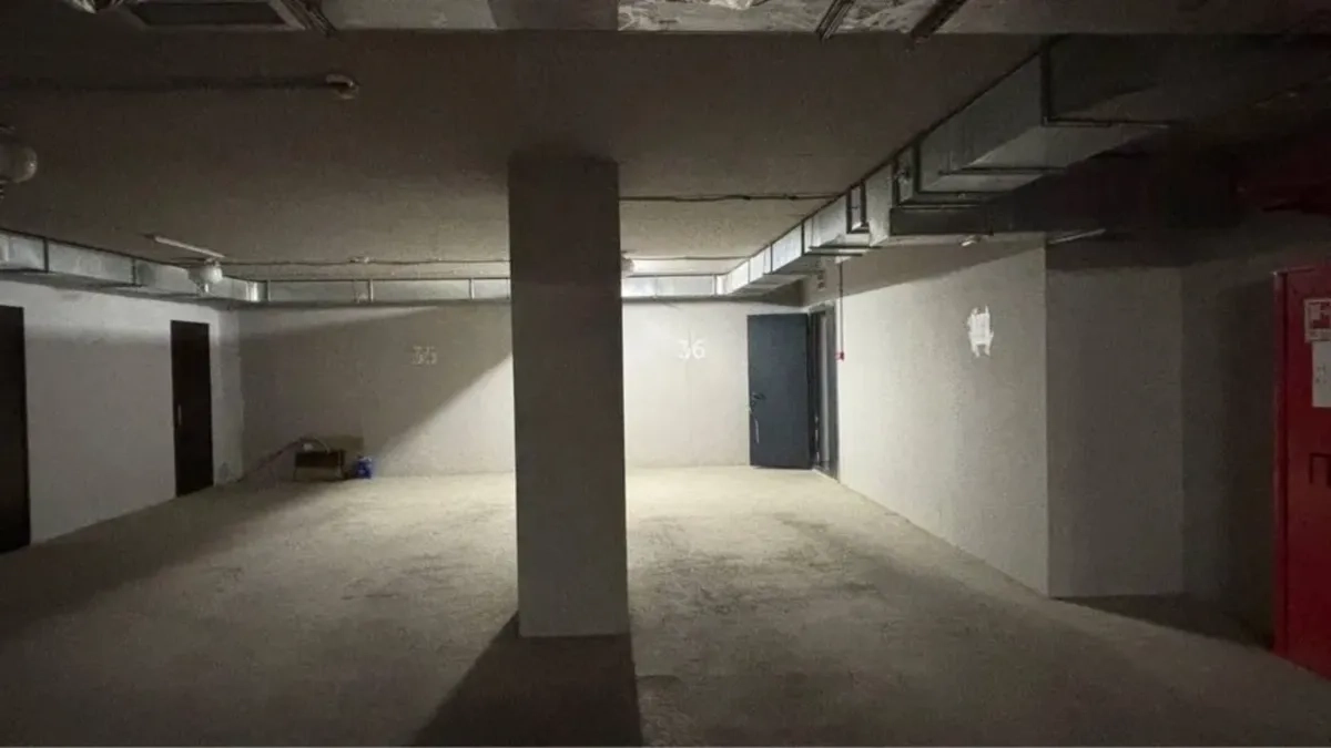 Паркомісце на тривалий термін у підземному паркінгу