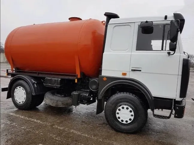 Асенізатор. Викачування ям, туалетів. Бровари , Броварський р-н.