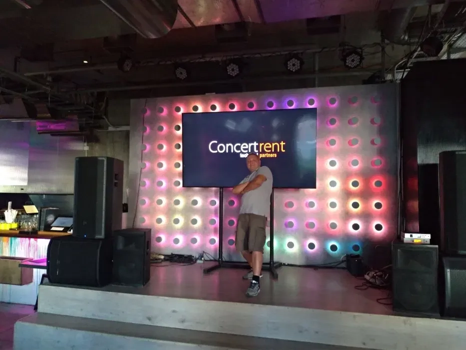 Плазми екрани LED ТВ QLED OLED 98 85 75 65 55 50 42 32