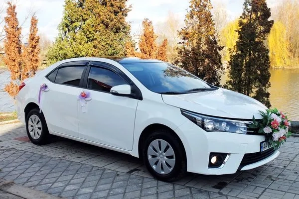 170 Toyota Corolla авто на весілля