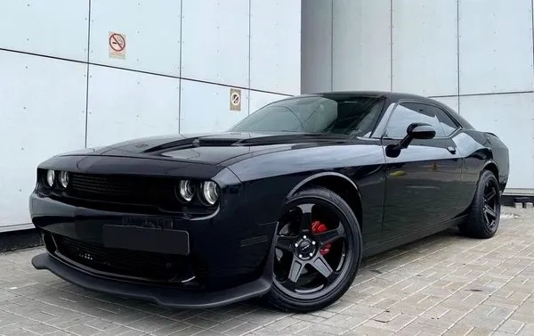103 Dodge Challenger чорний 3.6 без водія Київ