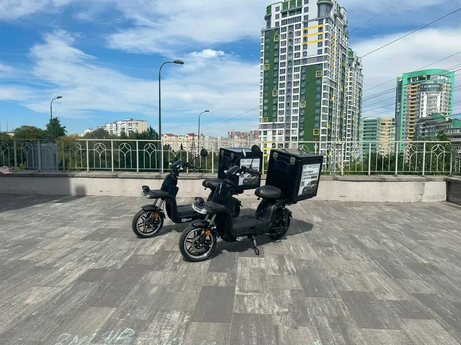 Електроскутер скутера мопед