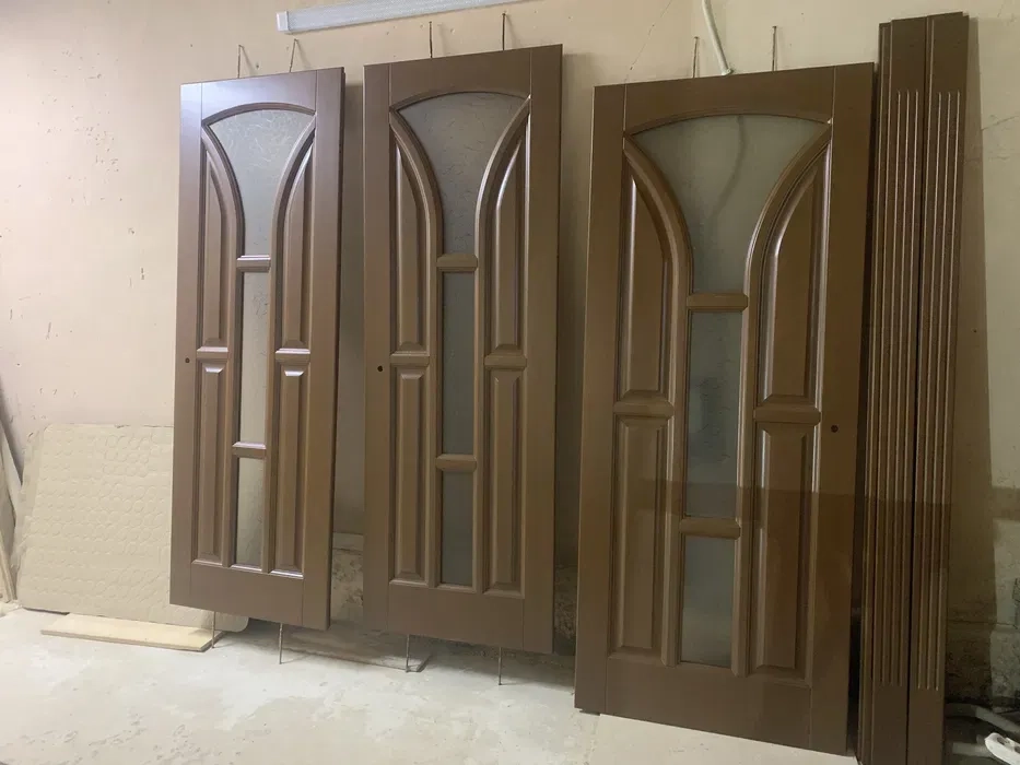 Реставрація, фарбування та лакування дверей, меблів, фасадів