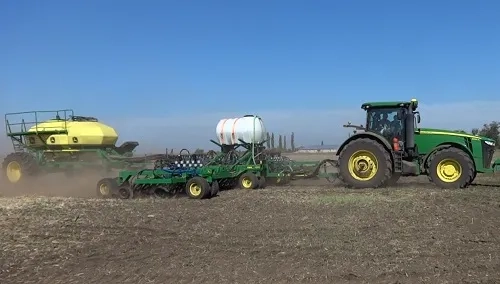 Внесення КАС Самохідним обприскувачем