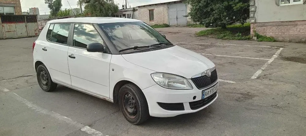 Київ — Škoda Fabia 1.2 газ/бенз для таксі доставки власних потреб