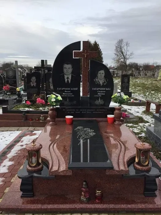 Пам’ятники з граніту під замовлення