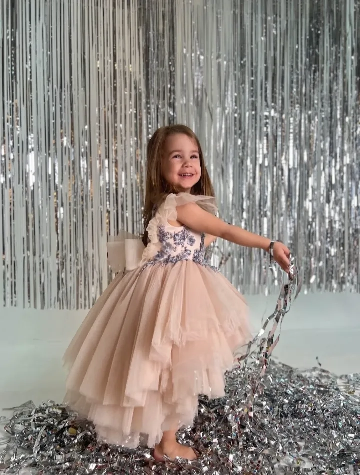 Вечірня сукня на 2-3 роки