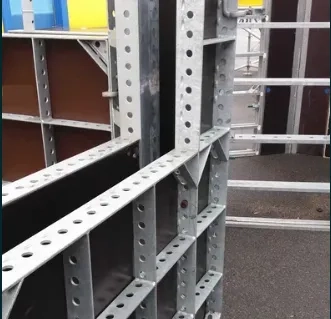 Дрібнощитова опалубка NERY