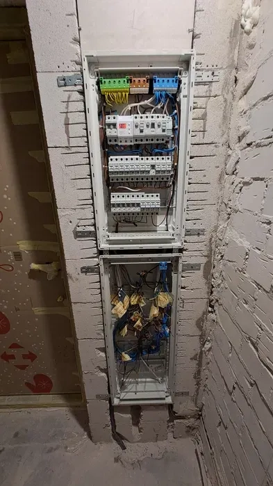 💡 Надійний Електромонтаж: Гарантія Якості та Безпеки!