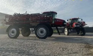 Самохідний обприскувач Case IH 4430