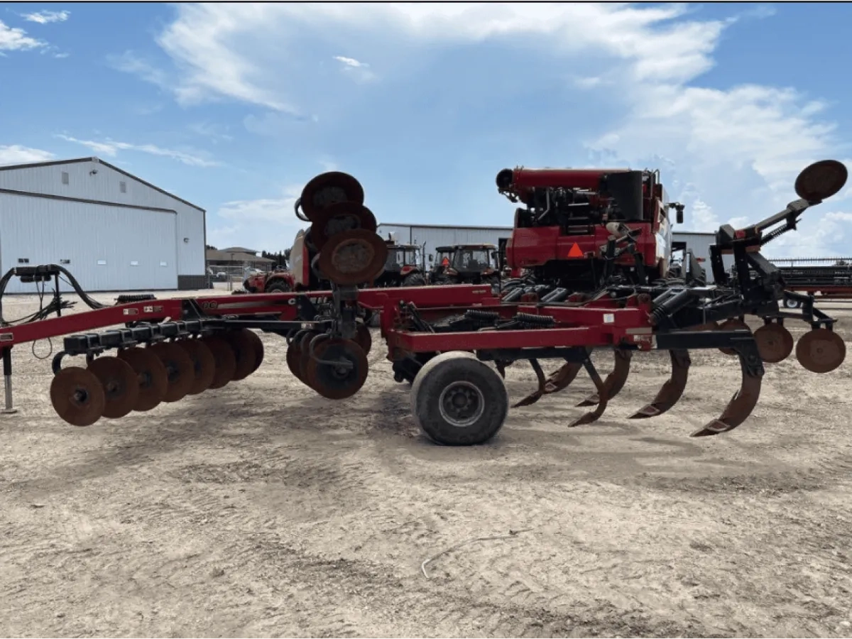 Глибокорозпушувач CASE IH (744)