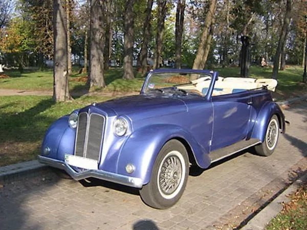 198 Ретро кабріолет на весілля зйомки Opel Olympia