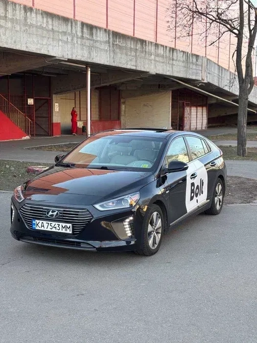 Авто під таксі. АКПП.Ліцензія.
