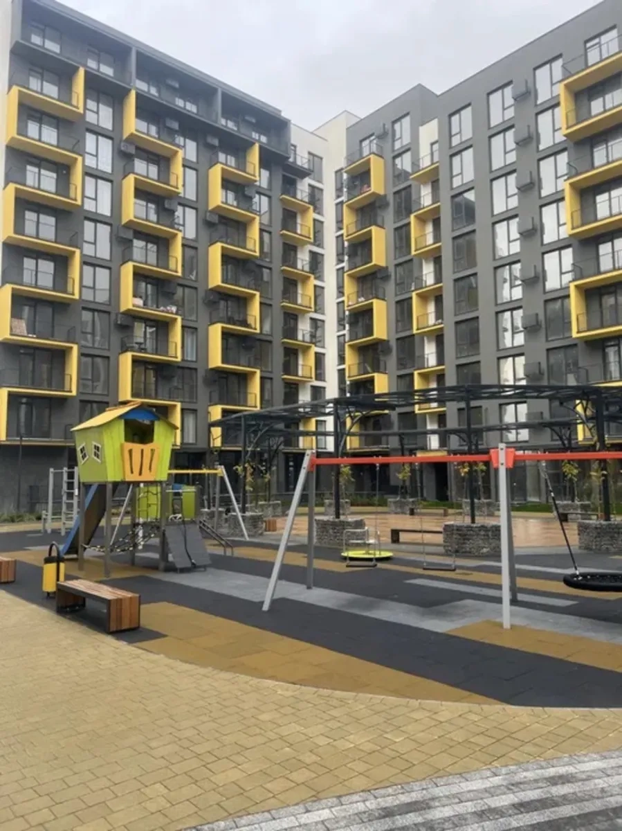 Паркомісце в ЖК Auroom Sunrise 2