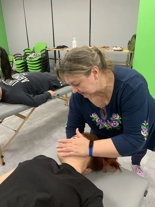 Масаж, реабілітація, кінезіологія