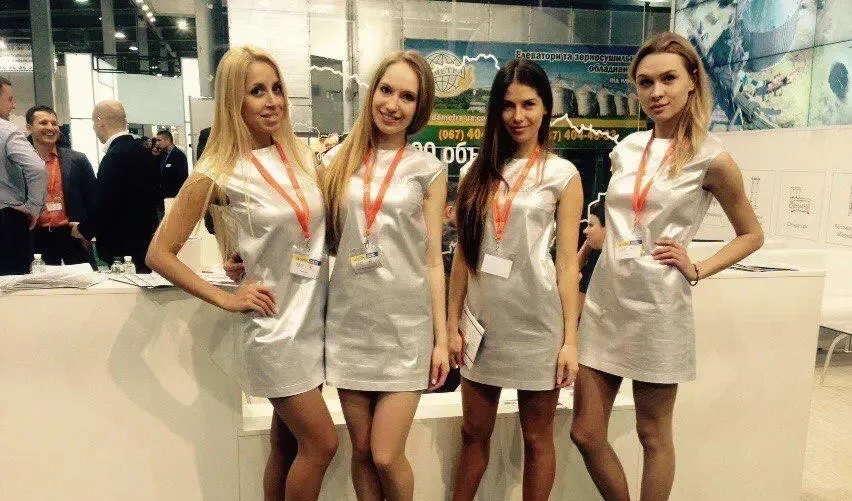 Стендистки на виставку Київ