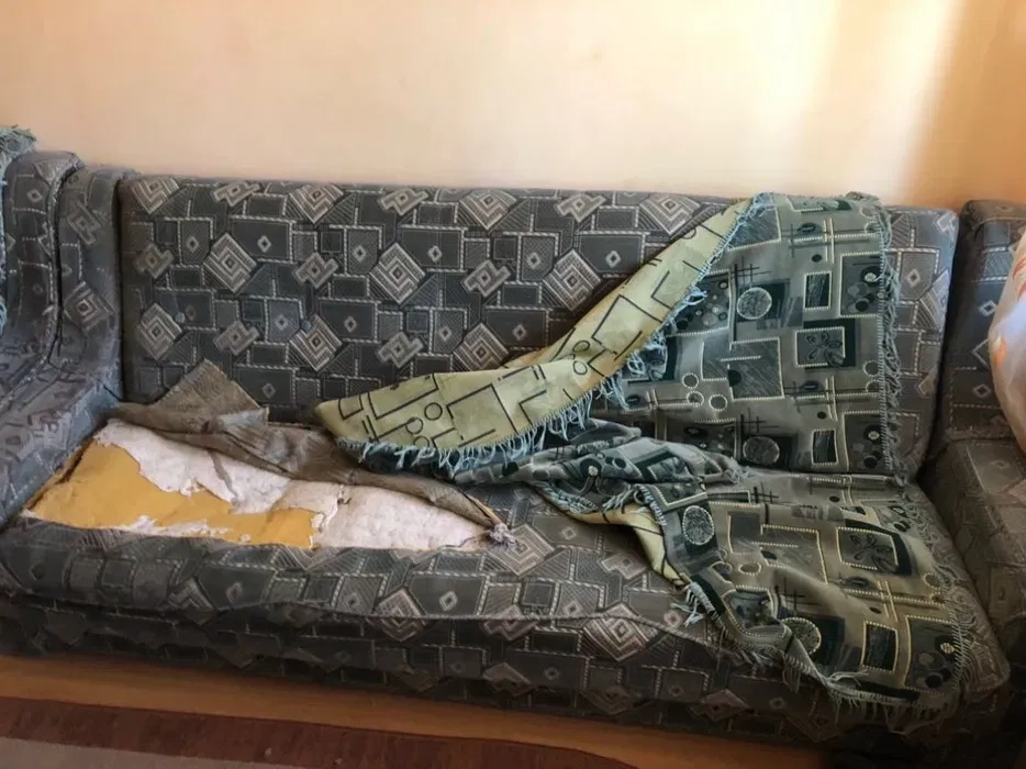 Перетяжка реставрація Мяких Меблів Рівне диван куток нове життя