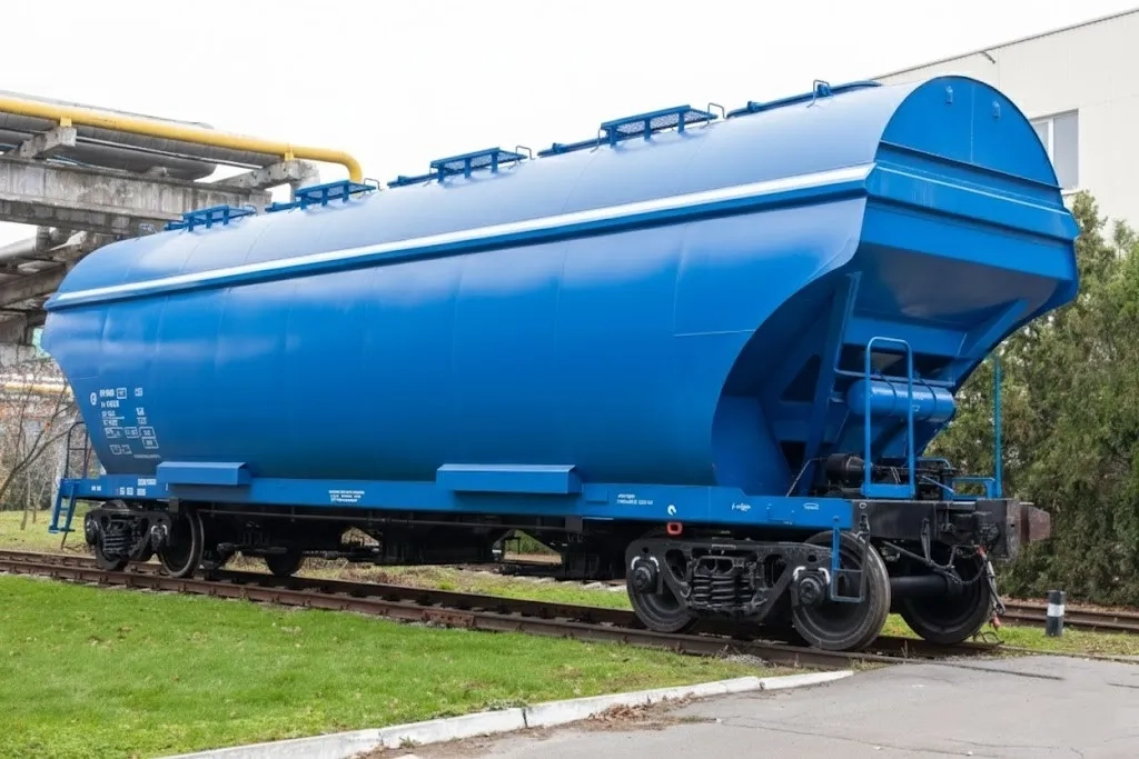 Вагон-зерновоз: оптимальний вибір для сільського господарства