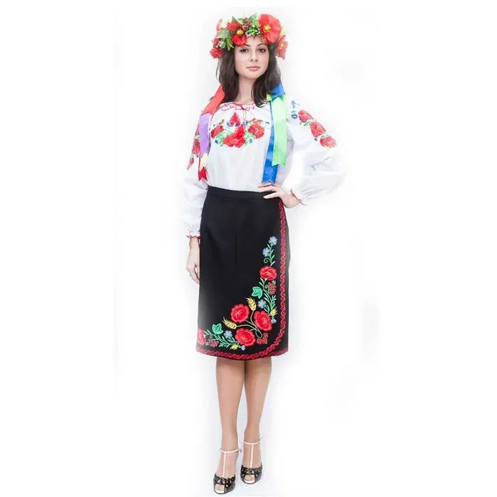 Національний український жіночій костюм