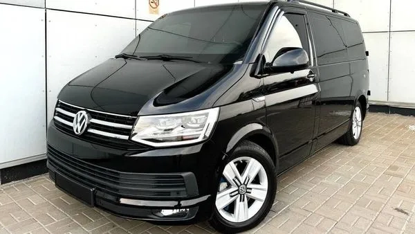 380 Мікроавтобус Volkswagen Multivan B6 броньований без водія