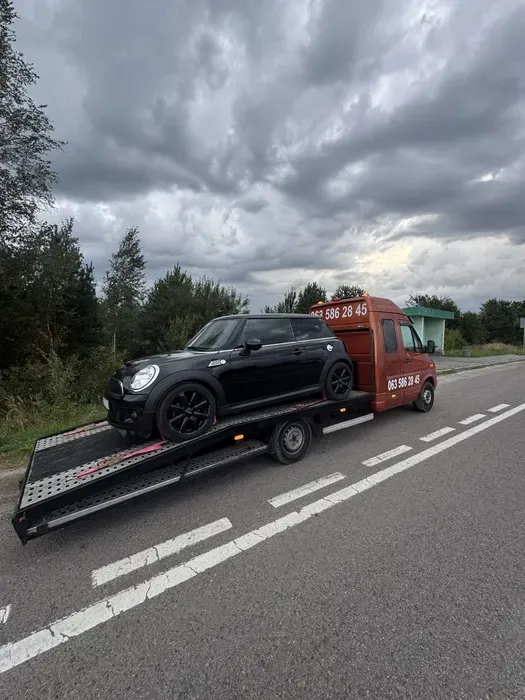 Послуги евакуатора . Виклик .24/7