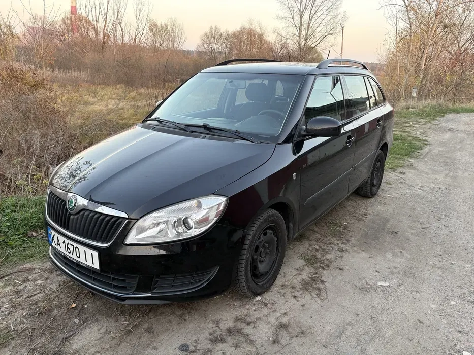 Авто Fabia універсал