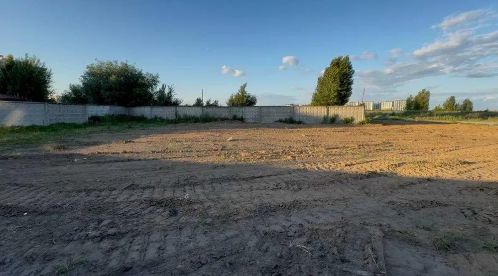 Відкритий майданчик на закритій території - 35₴ квадратний метр
