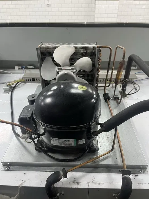 Ремонт холодильників, морозильників, кондитерських вітрин