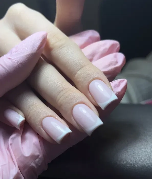 Потрібні Моделі на Манікюр та Педикюр для Відпрацювання Швидкості: Гарний Дизайн у Подарунок!