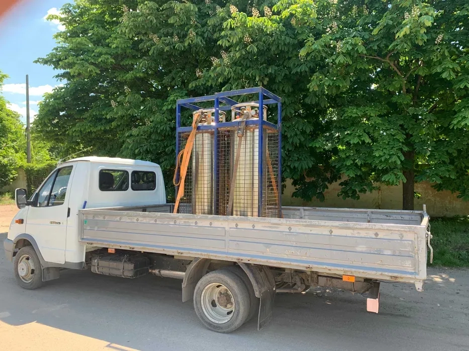 Вантажні перевезення, переїзди, доставка