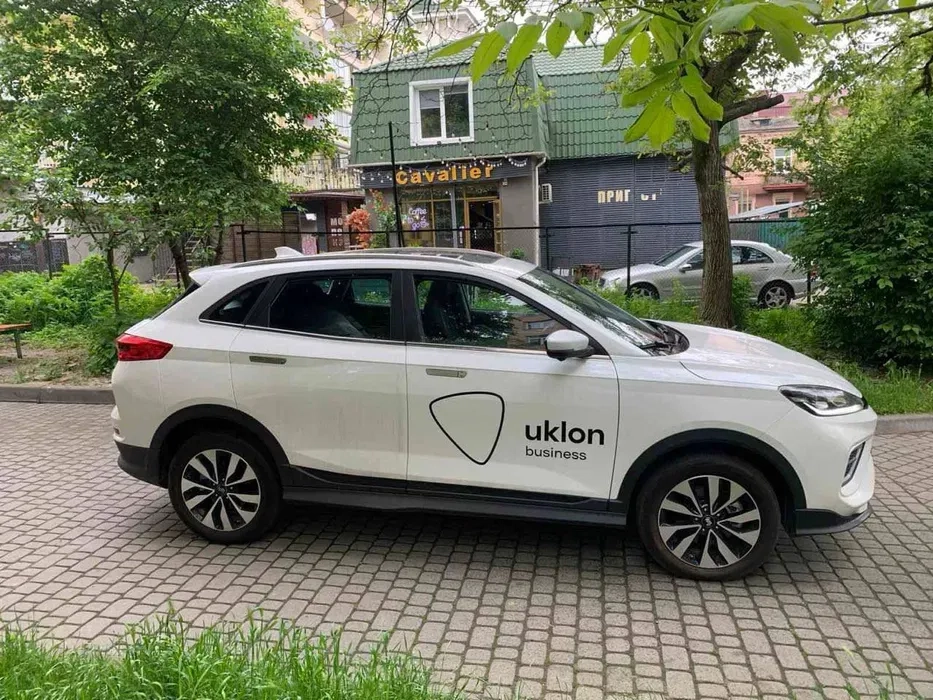 Електромобілі "Бізнес" під таксі. Нове авто.