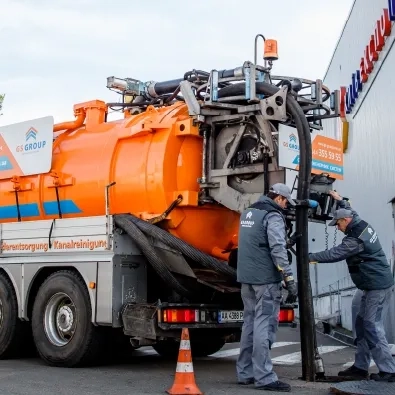 МУЛОСОС : Викачка каналізації . ГЛИБОКА ЧИСТКА!