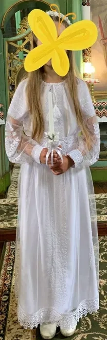 Плаття вишите до Причастя