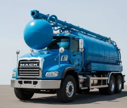 Асенізатор: викачування вуличних і мобільних туалетів
