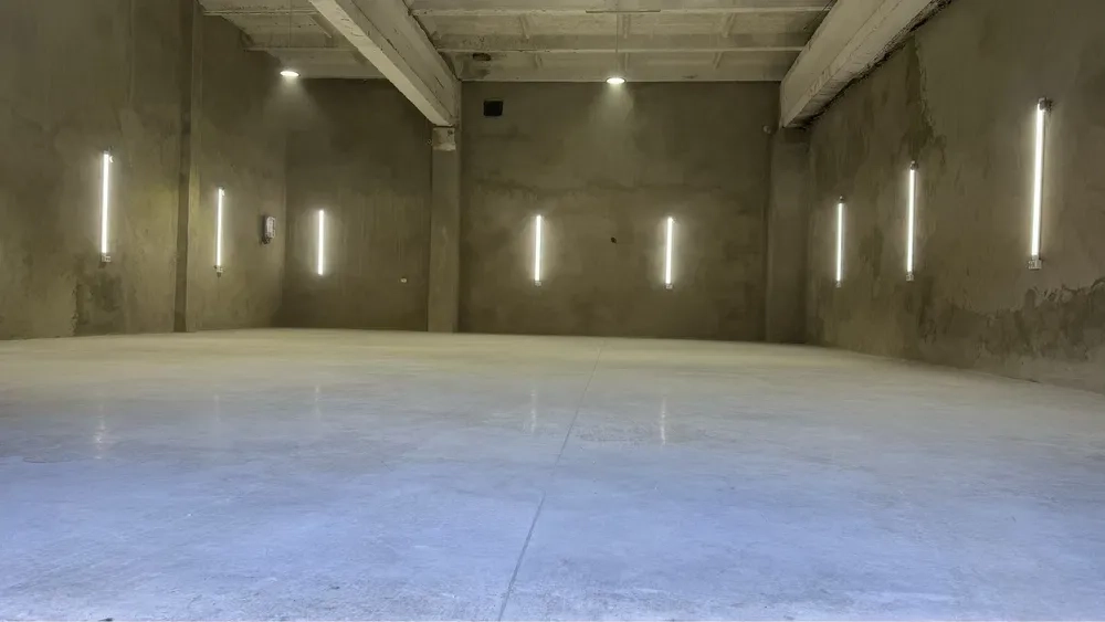 Ідеальне Приміщення під Детейлінг Студію: Сухе, Світле, з Ремонтом!